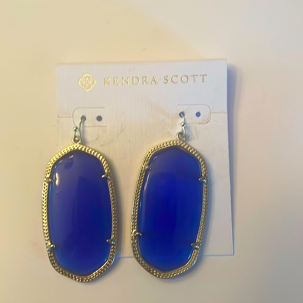 Kendra Scott Earring